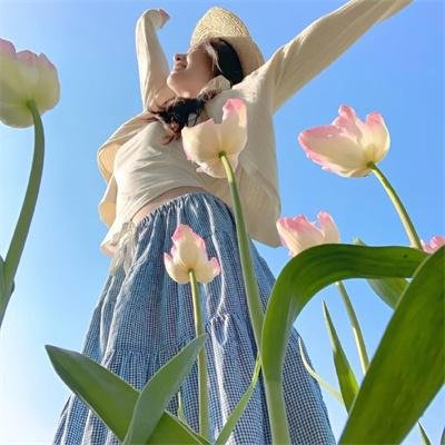 离婚后，她成了万人迷